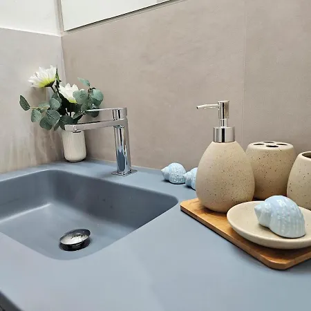 Marina Blu By The Sea Apartman